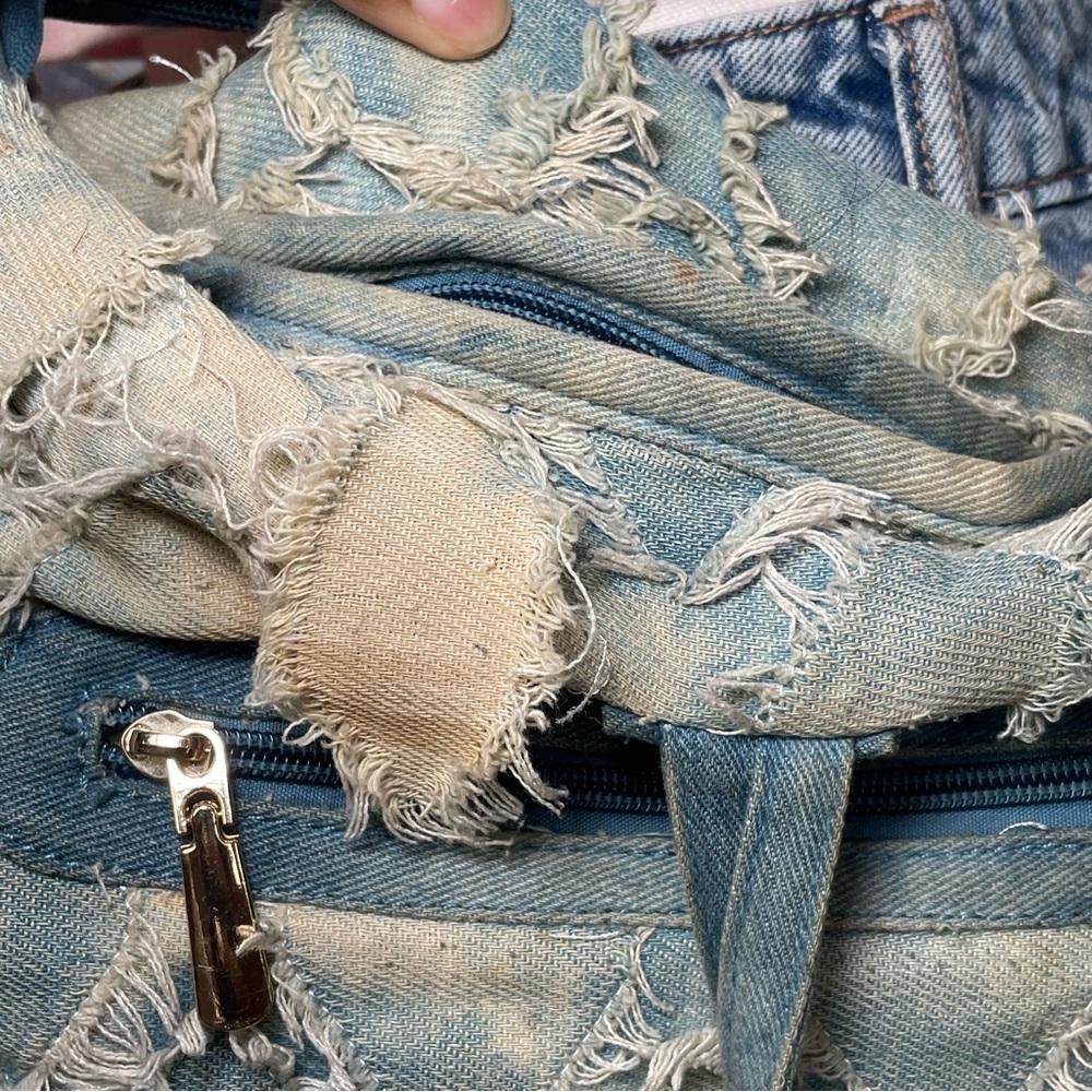 Distressed Patchwork Denim Crossbody Bag - Picture 7 of 8